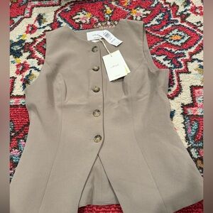 Wilfred regal nomad taupe vest size 2